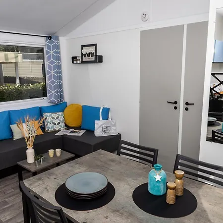 Mobil Confortable Avec Terrasse à - Api-1-52-887 Camping *