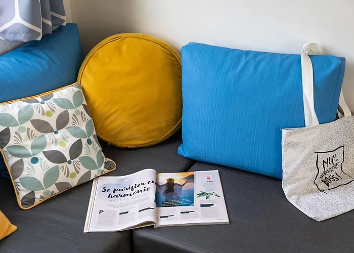 Camping Mobil Confortable Avec Terrasse à - Api-1-52-887