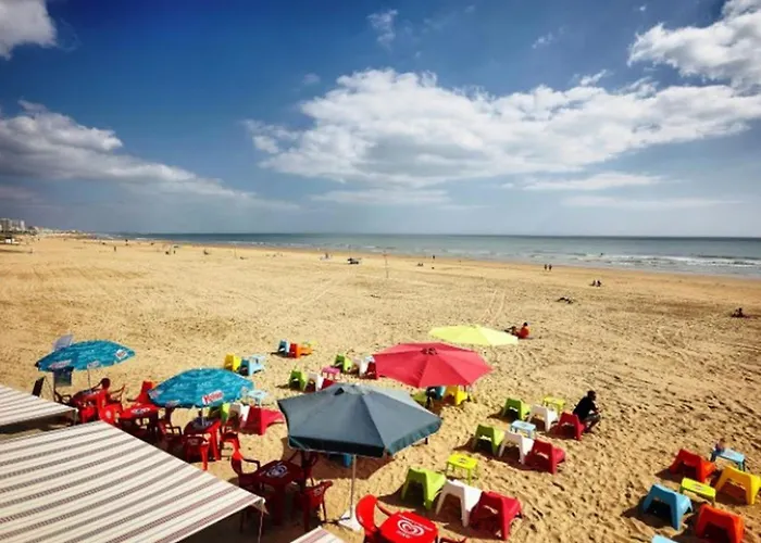 Mobil Confortable Avec Terrasse à - Api-1-52-887 *